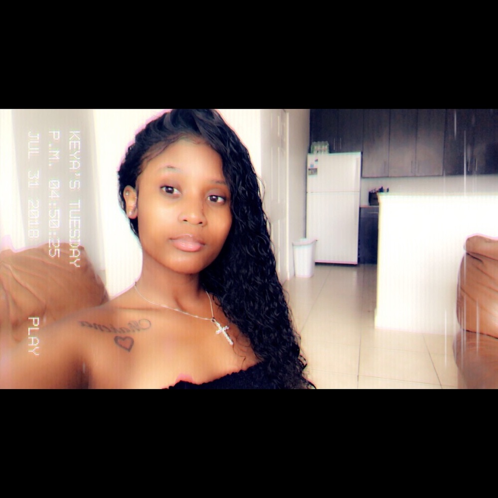 Meet your Posher, Rickeya